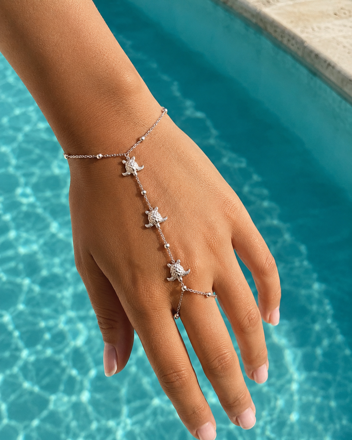 Caretta – Chaîne de main Tortues